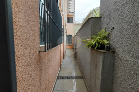 Sobrado à venda com 3 quartos, sendo 1 suíte, em Vila Romana, São Paulo, SP