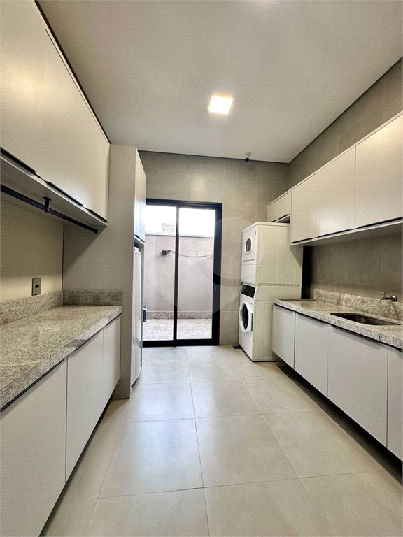 Casa à venda com 4 suítes no condomínio Supremo Itália, Cuiabá - MT
