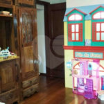 Sobrado à venda com 4 quartos, sendo 2 suítes, em Alto da Boa Vista, São Paulo, SP