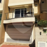 Casa à venda com 4 quartos, sendo 2 suítes, no condomínio Florada da Serra, São Paulo - SP