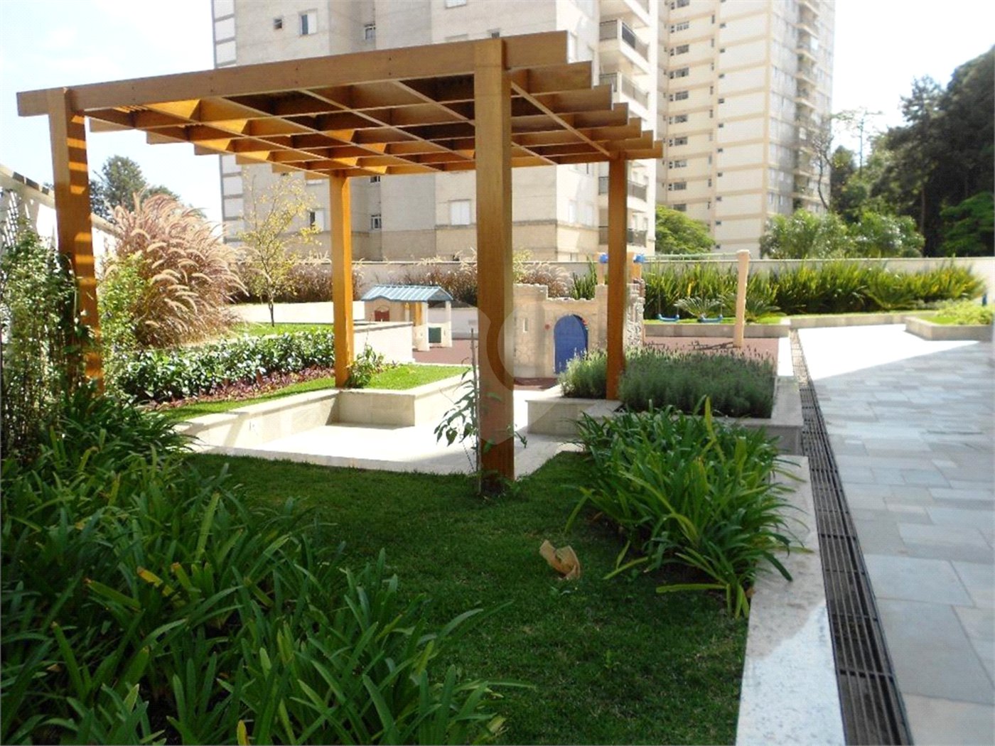 Apartamento para alugar com 4 quartos em Jardim Colombo, São Paulo, SP