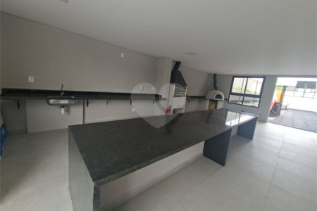 Apartamento à venda com 3 quartos, sendo 1 suíte,  no Centro, Itapetininga, SP