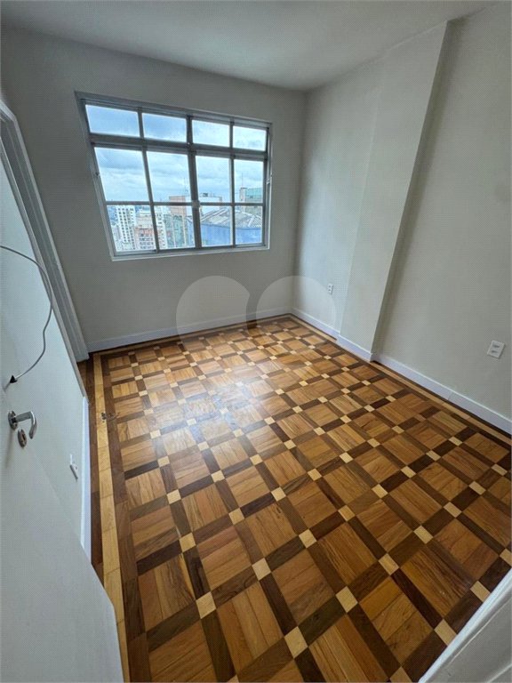 Apartamento à venda com 4 quartos, sendo 1 suíte, em Bela Vista, São Paulo, SP