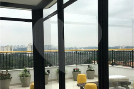 Apartamento à venda com 1 quarto em Santo Amaro, São Paulo, SP