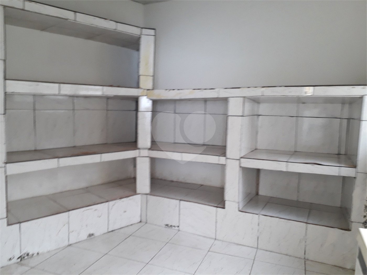 Casa à venda ou para alugar com 7 quartos, sendo 2 suítes, em Jardim Peri Peri, São Paulo, SP