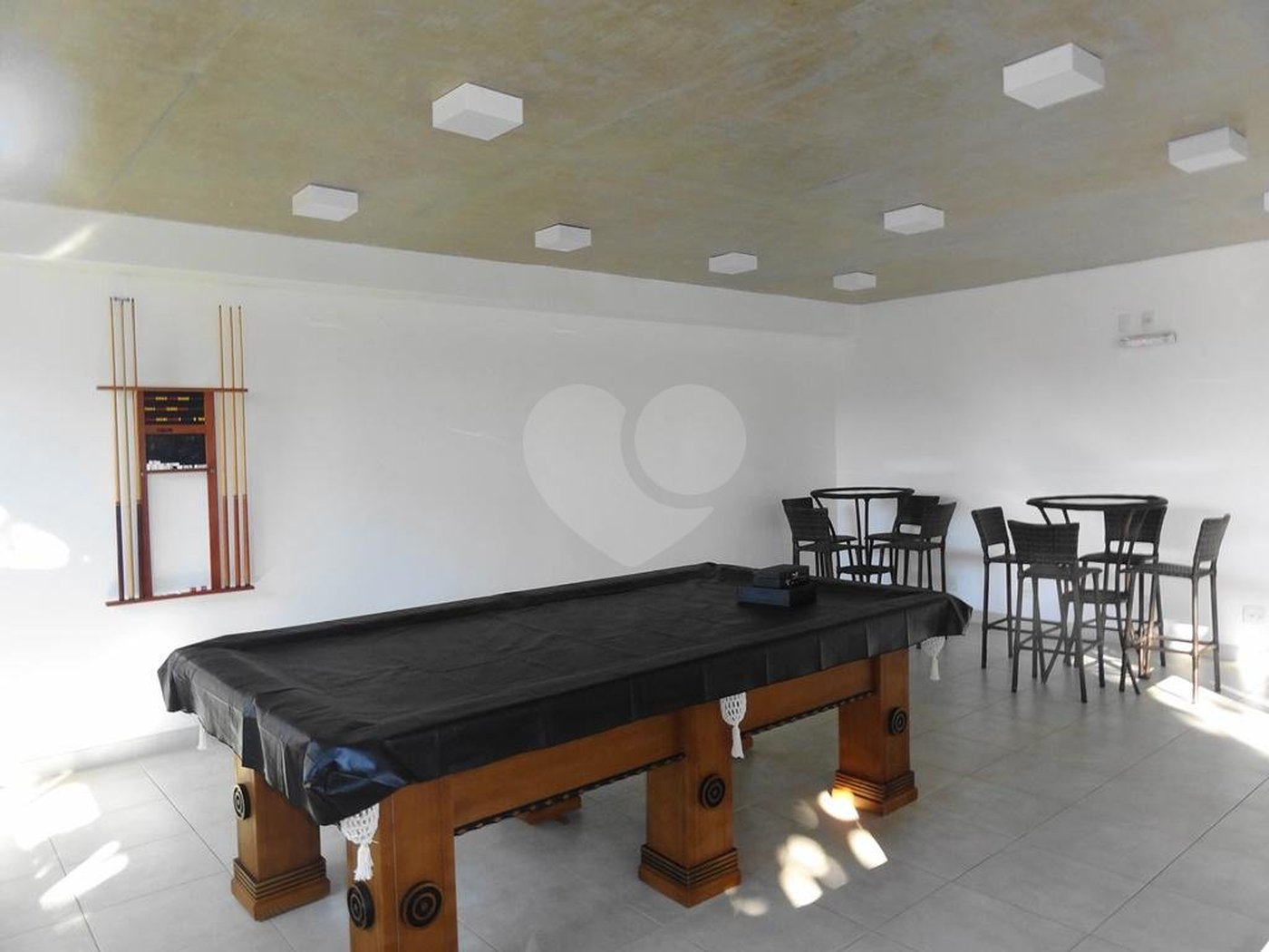 Casa à venda com 4 quartos, sendo 3 suítes,  no condomínio Domus, São Paulo - SP