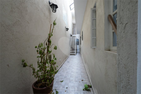 Casa à venda com 3 quartos, sendo 2 suítes, em Jardim Santa Cecília, Guarulhos, SP