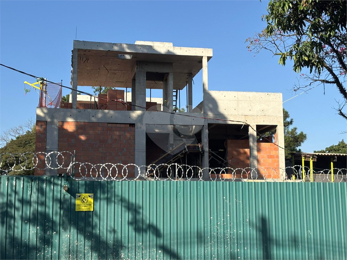 Casa à venda com 4 suítes no condomínio Casa Jardim Paineiras, São Paulo - SP