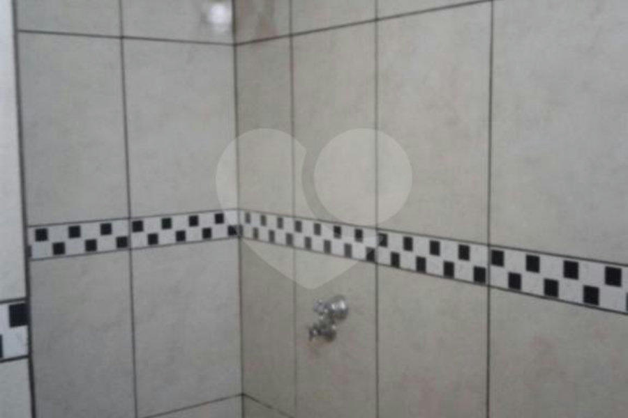Sobrado à venda com 4 quartos, sendo 2 suítes,  em Tremembé, São Paulo, SP