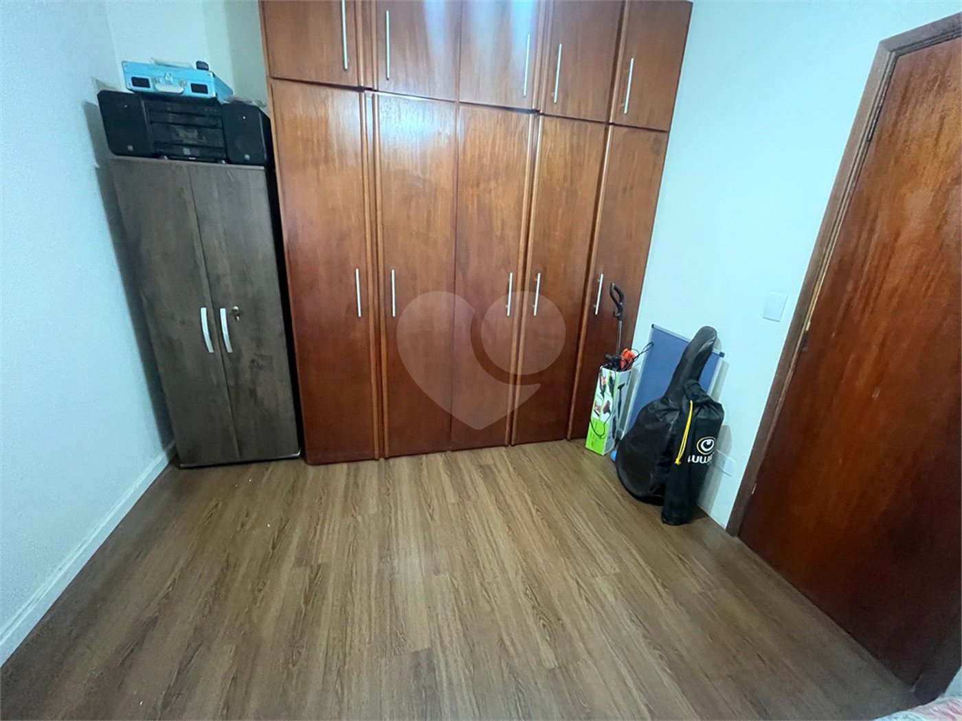 Casa à venda com 4 quartos, sendo 1 suíte,  em Jardim Franca, São Paulo, SP