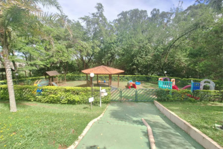 Casa à venda com 5 quartos, sendo 3 suítes, no condomínio Vila Panamericana, São Paulo - SP