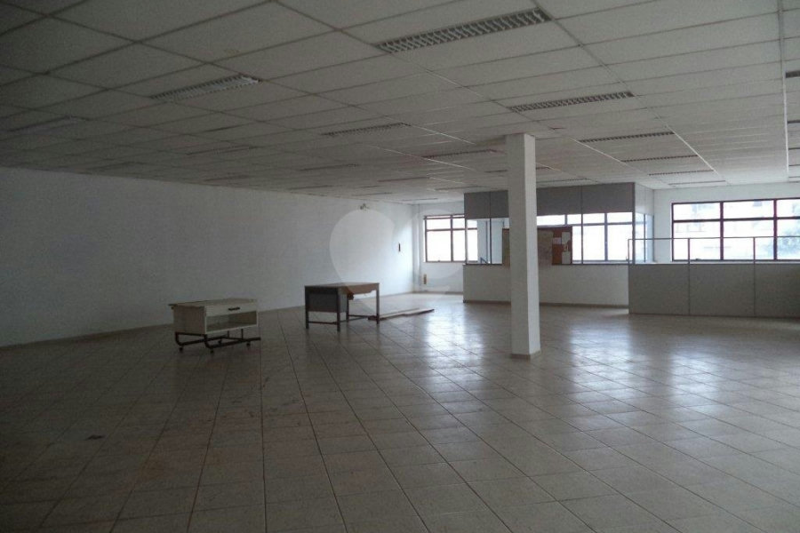 Prédio à venda em Santana, São Paulo, SP