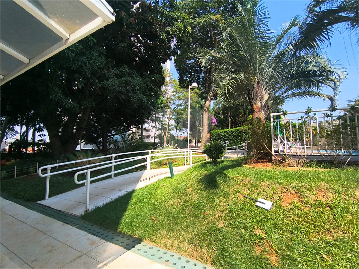 Apartamento à venda com 2 quartos em Jardim Esmeralda, São Paulo, SP