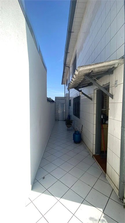 Sobrado à venda com 3 quartos em Parque Independência, São Paulo, SP