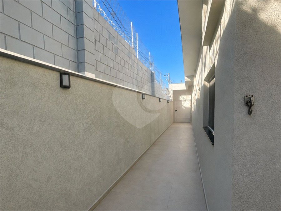 Casa à venda com 3 quartos, sendo 1 suíte, no condomínio Horto Florestal II, Sorocaba - SP