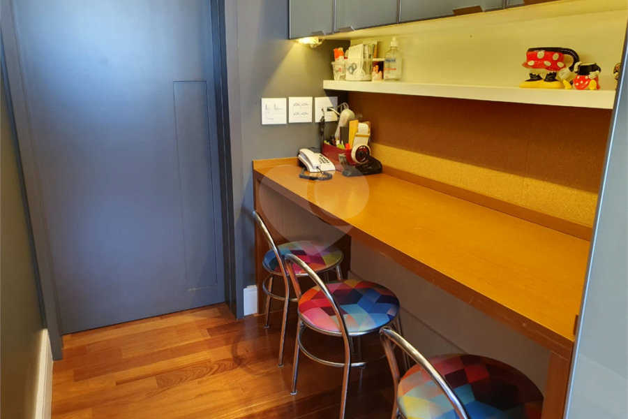 Apartamento à venda com 4 quartos, sendo 2 suítes, em Santana, São Paulo, SP