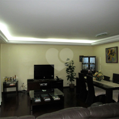 Casa Térrea à venda com 3 quartos, sendo 1 suíte, em Chácara Flora, São Paulo, SP