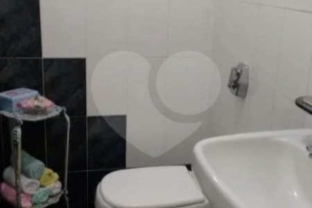 Sobrado à venda com 3 quartos, sendo 1 suíte, em Jardim São Paulo(zona Norte), São Paulo, SP