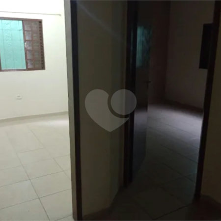 Casa à venda com 3 quartos em Jardim Santa Júlia, São José dos Campos, SP
