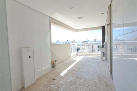 Excelente Apartamento para venda com 4 suítes, 4 vagas e lazer à venda na Vila Mariana!!