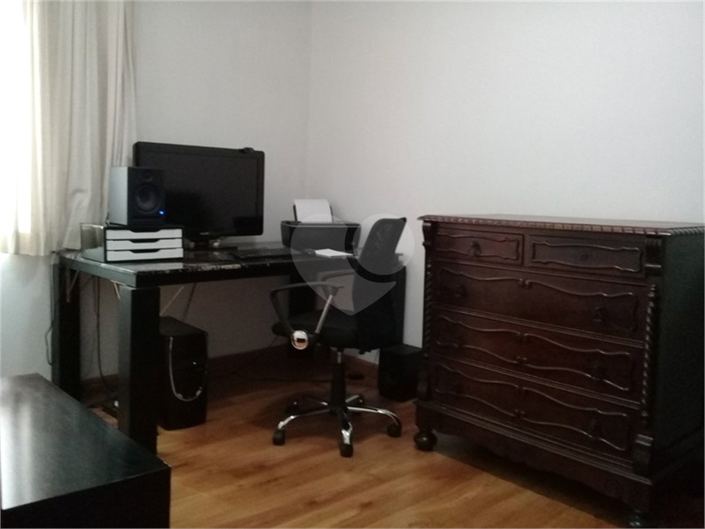 Apartamento 02 dormitórios à venda na Vila Mariana.