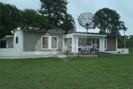 Área rural para venda no Varjão.