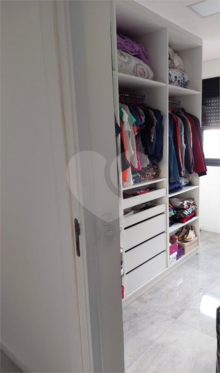 Apartamento no Brás repleto de lazer com 50 m² com 2 dormitórios e 1 vaga, Estuda Permuta