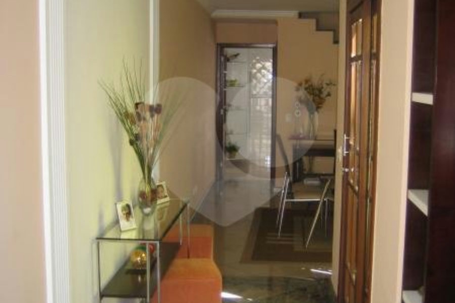 Sobrado à venda com 3 quartos, sendo 1 suíte, em Vila Ester (zona Norte), São Paulo, SP