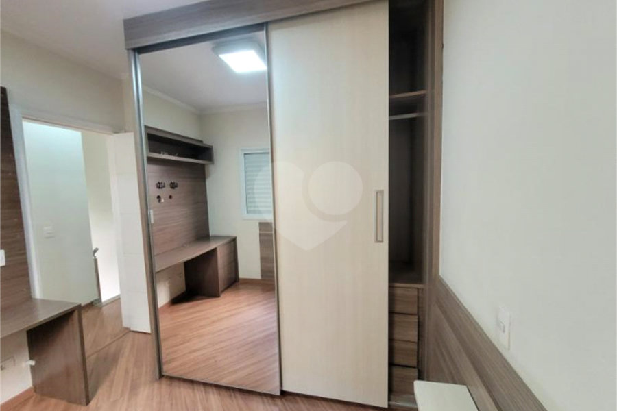 Casa à venda com 3 quartos, sendo 1 suíte, no condomínio Maximus I, São Paulo - SP