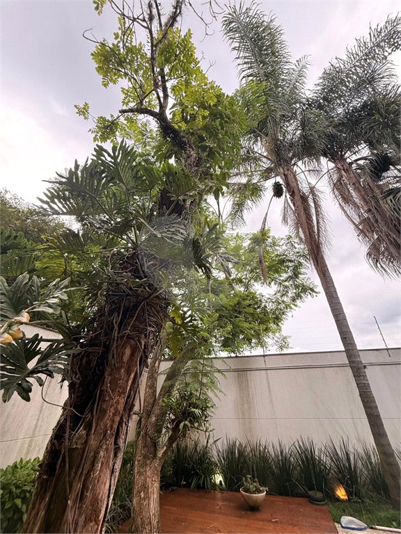 Sobrado à venda com 4 suítes em Jardim Floresta, São Paulo, SP