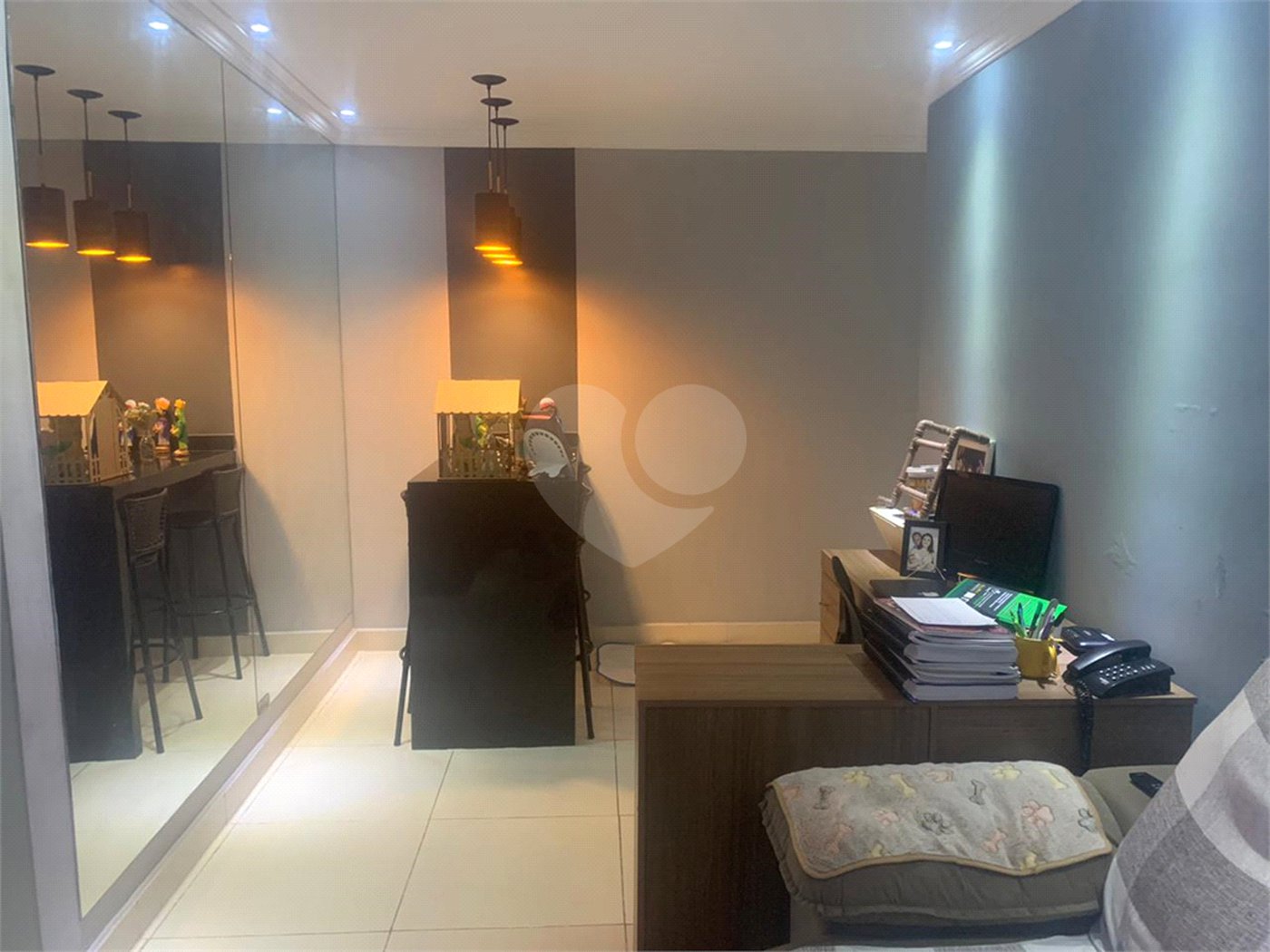 Apartamento à venda com 2 quartos em Jardim Itamarati, Poá, SP
