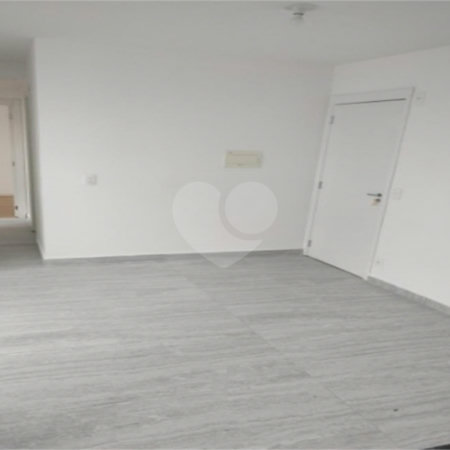 Apartamento à venda com 2 quartos em Guaiaúna, São Paulo, SP
