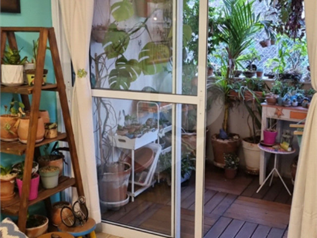 Apartamento à venda com 3 quartos, sendo 2 suítes,  em Panamby, São Paulo, SP