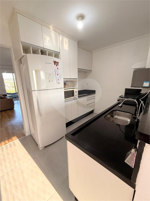 Apartamento à venda com 3 quartos, sendo 1 suíte,  em Parque Santana, Mogi das Cruzes, SP