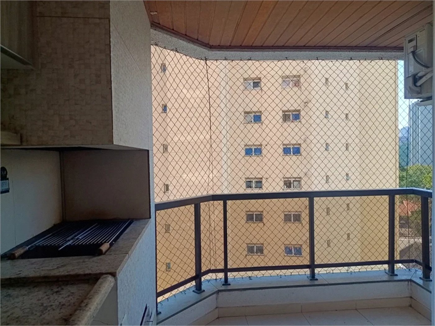 Apartamento à venda com 2 quartos, sendo 1 suíte,  em Vila Suzana, São Paulo, SP