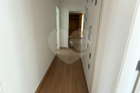 Triplex à venda ou para alugar com 3 suítes em Vila Suzana, São Paulo, SP