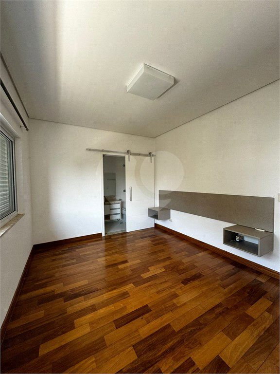 Casa à venda com 4 quartos, sendo 2 suítes,  no condomínio Montblanc, Sorocaba - SP