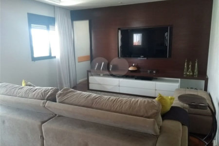 Apartamento à venda com 4 suítes em Santana, São Paulo, SP