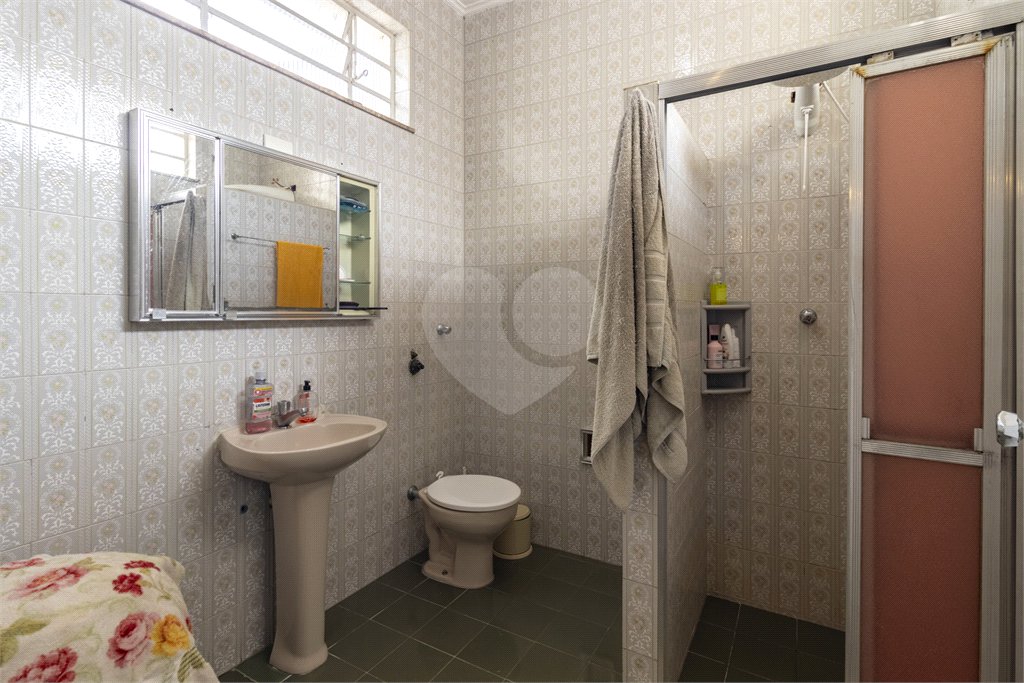 Casa à venda com 5 quartos, sendo 1 suíte, em Vila Nova Conceição, São Paulo, SP