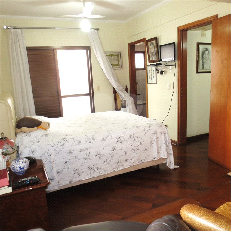 Apartamento à venda com 4 quartos, sendo 2 suítes, em Jardim Vila Mariana, São Paulo, SP