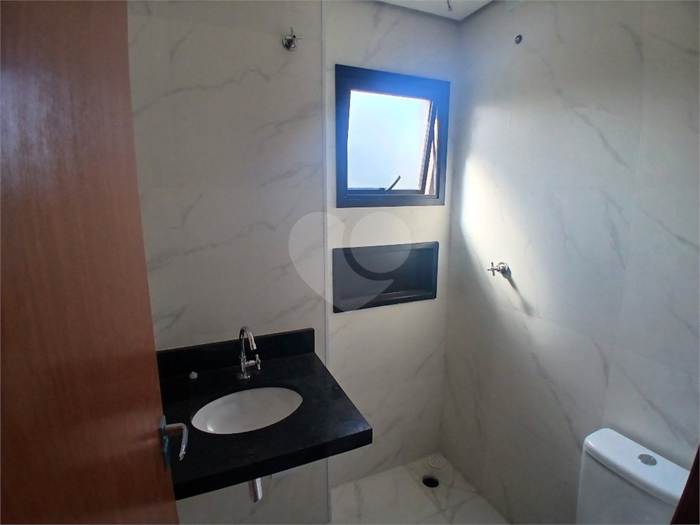 Casa à venda com 2 quartos no condomínio Sintra, São Paulo - SP