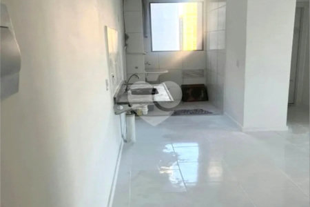 Apartamento à venda com 2 quartos em Santo Cristo, Rio de Janeiro, RJ