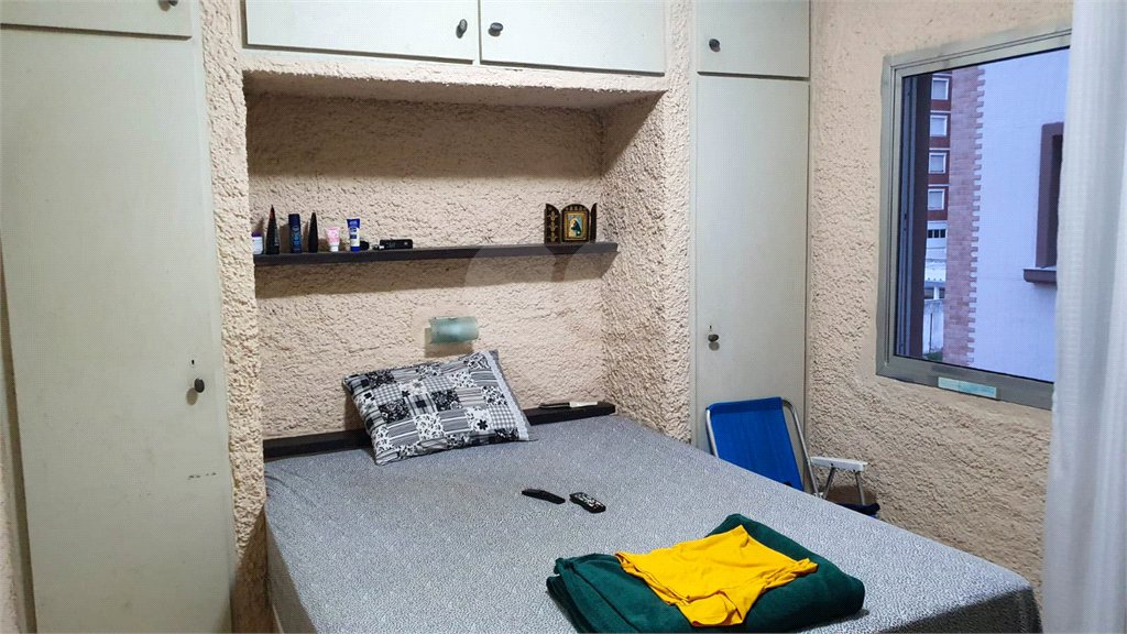 Apartamento à venda com 2 quartos em Guilhermina, Praia Grande, SP