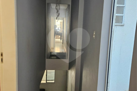 Casa à venda com 3 quartos, sendo 1 suíte,  no condomínio Residencial Rubi, Mogi das Cruzes - SP