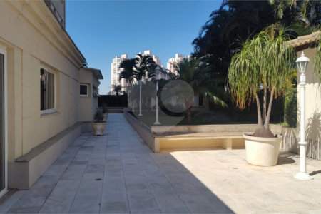 Apartamento à venda com 3 quartos, sendo 1 suíte, em Vila Augusta, Guarulhos, SP