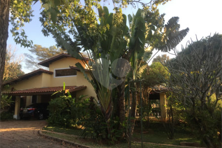 Casa à venda com 5 quartos, sendo 3 suítes, em Recanto das Flores, Indaiatuba, SP