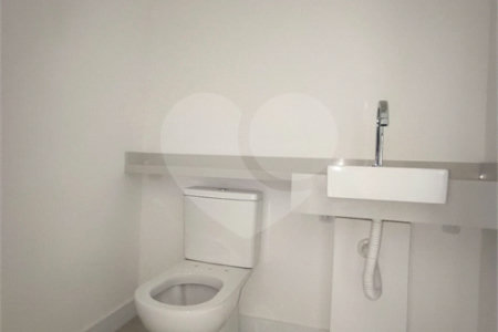 Apartamento à venda ou para alugar com 3 suítes em Água Branca, São Paulo, SP