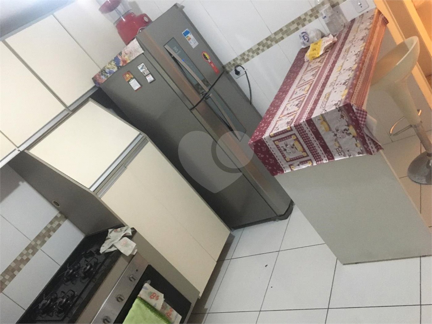 Sobrado à venda com 3 quartos, sendo 1 suíte, em Jardim Ana Rosa, São Paulo, SP