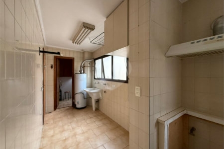 Apartamento à venda com 3 quartos, sendo 1 suíte, em Jardim Paulista, São Paulo, SP