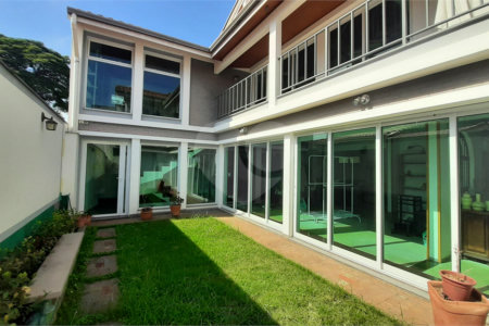 Casa à venda com 4 quartos, sendo 2 suítes, em Jardim Prudência, São Paulo, SP